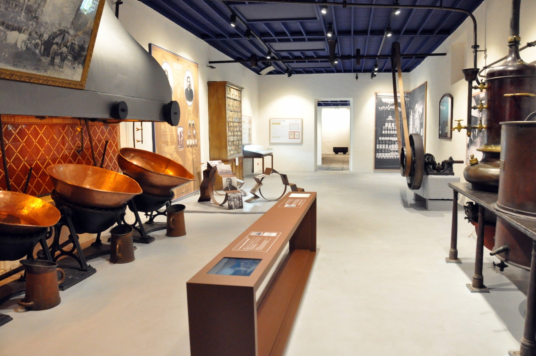 BEZOEK MAISON LILLET