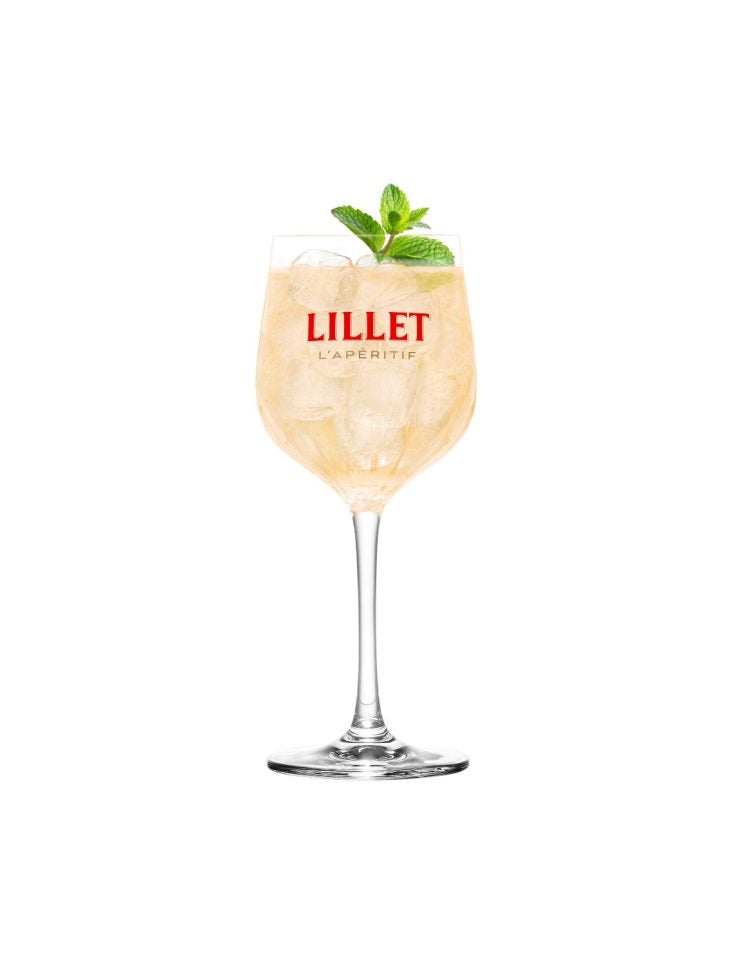 Lillet Rhabarberschorle